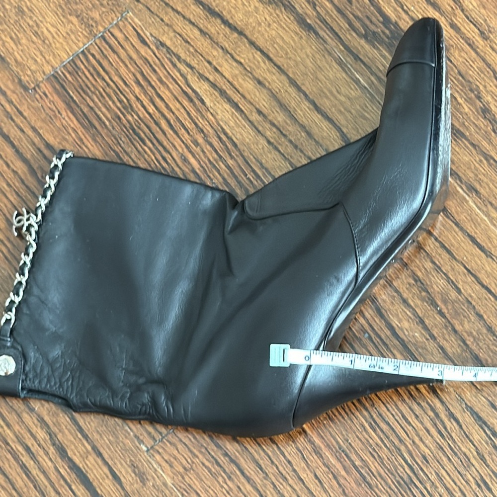 Chanel Boots Size 41 - Picture 11 of 11